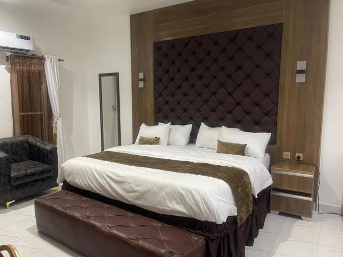 Murphy'S Mansion Resort Umuahia Kültér fotó